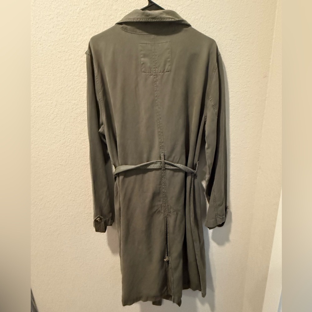 American Eagle Outfitters Olive Trench Coat - Picture 8 of 8